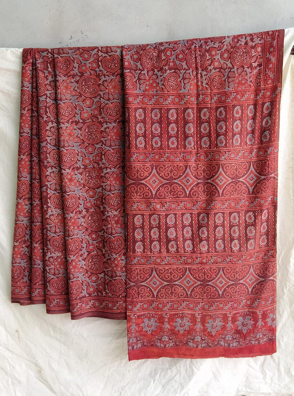 Pure Mul Cotton Saree With Azrak Print With Blouse.