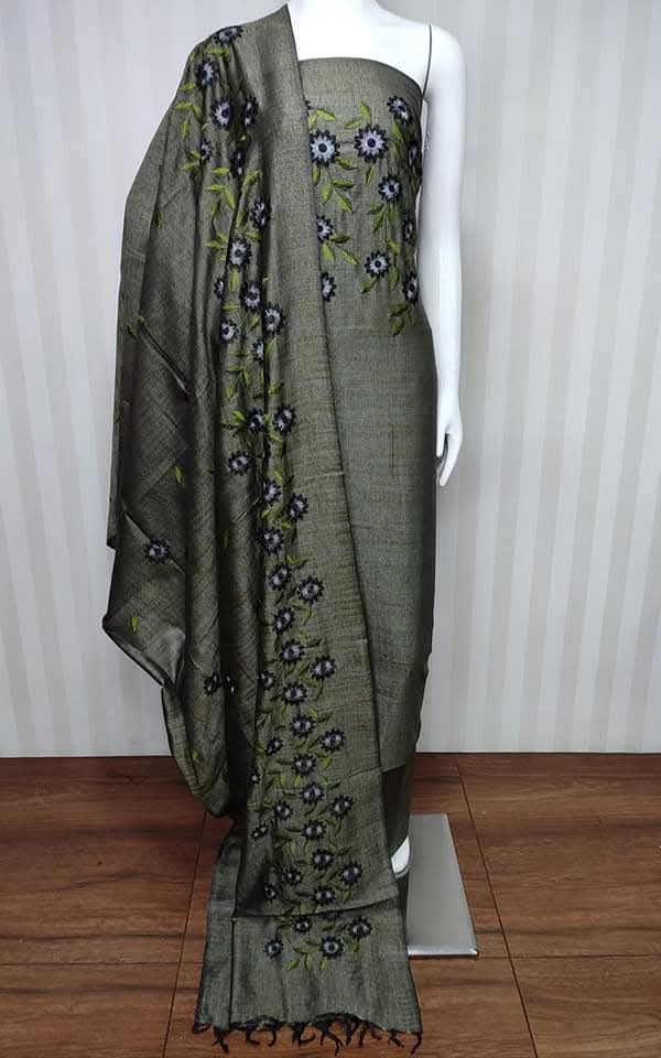 Khaddi Cotton Embroidery Unstitched Suit .