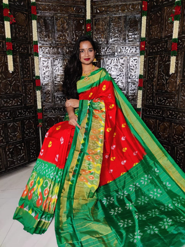 Pure Pochampally Ikkat Silk Saree With Blouse Pthani Pattern  Border.