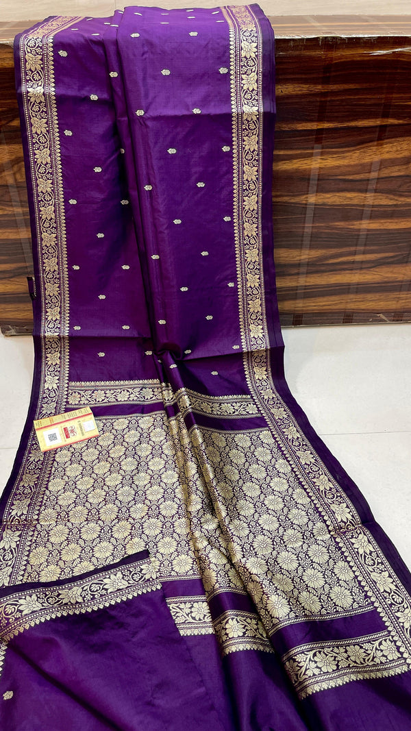 Pure Kanjivaram Silk Hand weaved saree With Blouse. ( length- 6.5 meter )