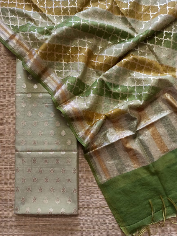 Banarasi Pure Mercerised Lorex weavin Unstitched Suit With lorex Weaving Dupatta.