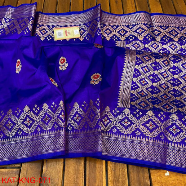 Pure Kanjivaram Silk Hand weaved saree With Blouse. ( length- 6.5 meter )