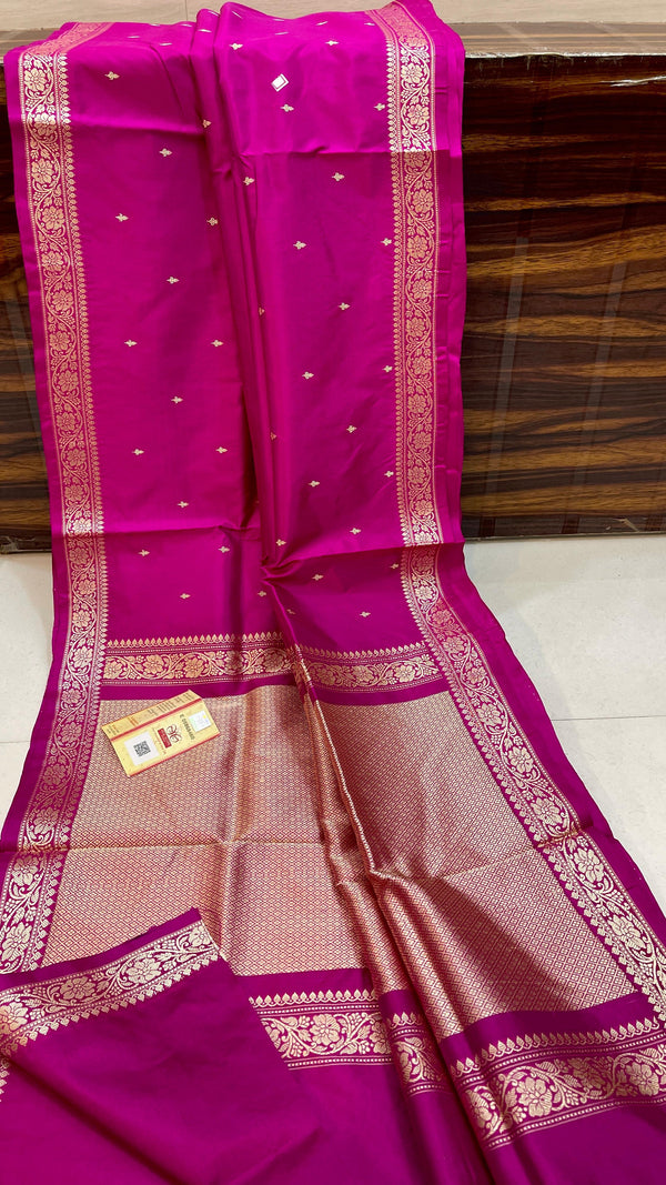 Pure Kanjivaram Silk Hand weaved saree With Blouse. ( length- 6.5 meter )