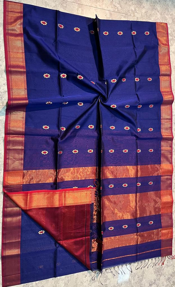 Handloom Maheshwari Silk Saree With Blouse.