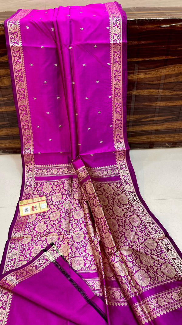 Pure Kanjivaram Silk Hand weaved saree With Blouse. ( length- 6.5 meter )