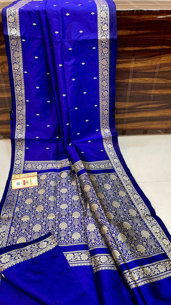 Pure Kanjivaram Silk Hand weaved saree With Blouse. ( length- 6.5 meter )