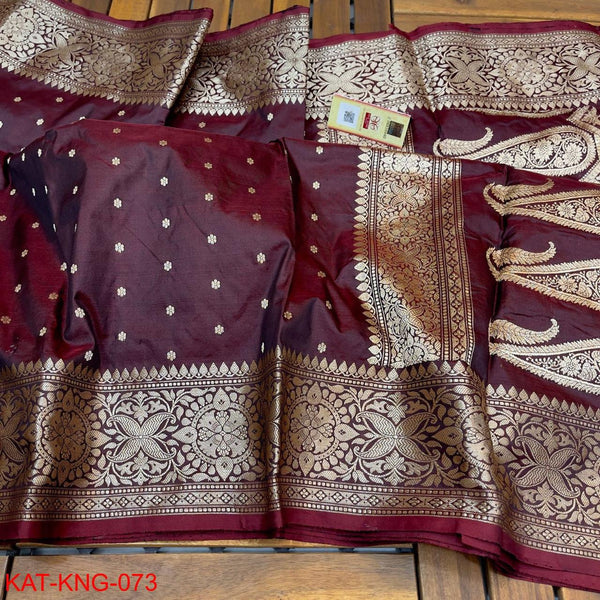 Pure Kanjivaram Silk Hand weaved saree With Blouse. ( length- 6.5 meter )