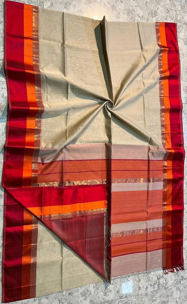 Handloom Maheshwari Silk Saree With Blouse.