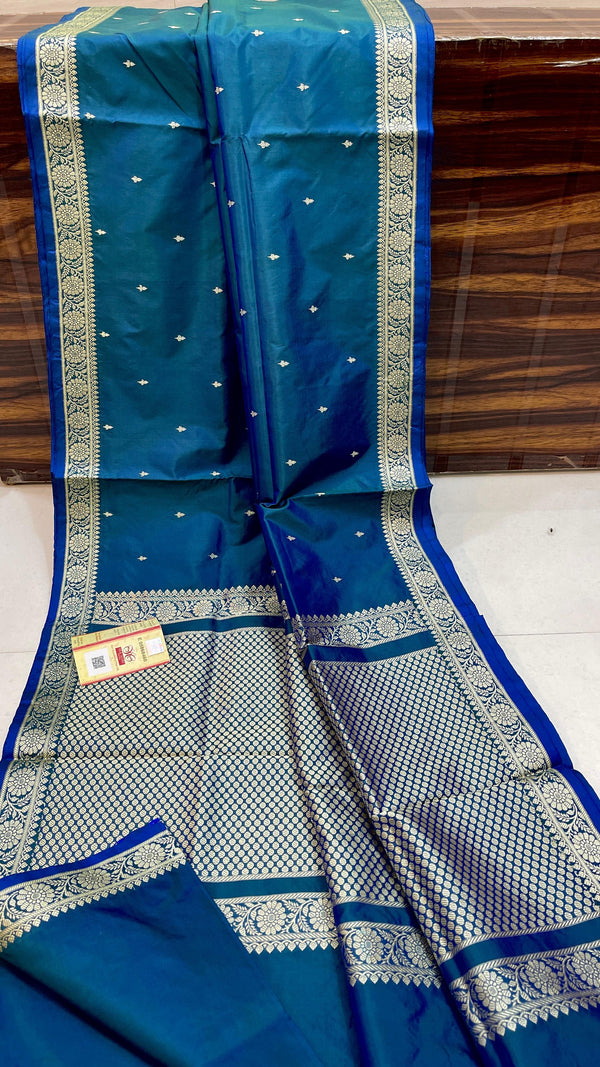 Pure Kanjivaram Silk Hand weaved saree With Blouse. ( length- 6.5 meter )