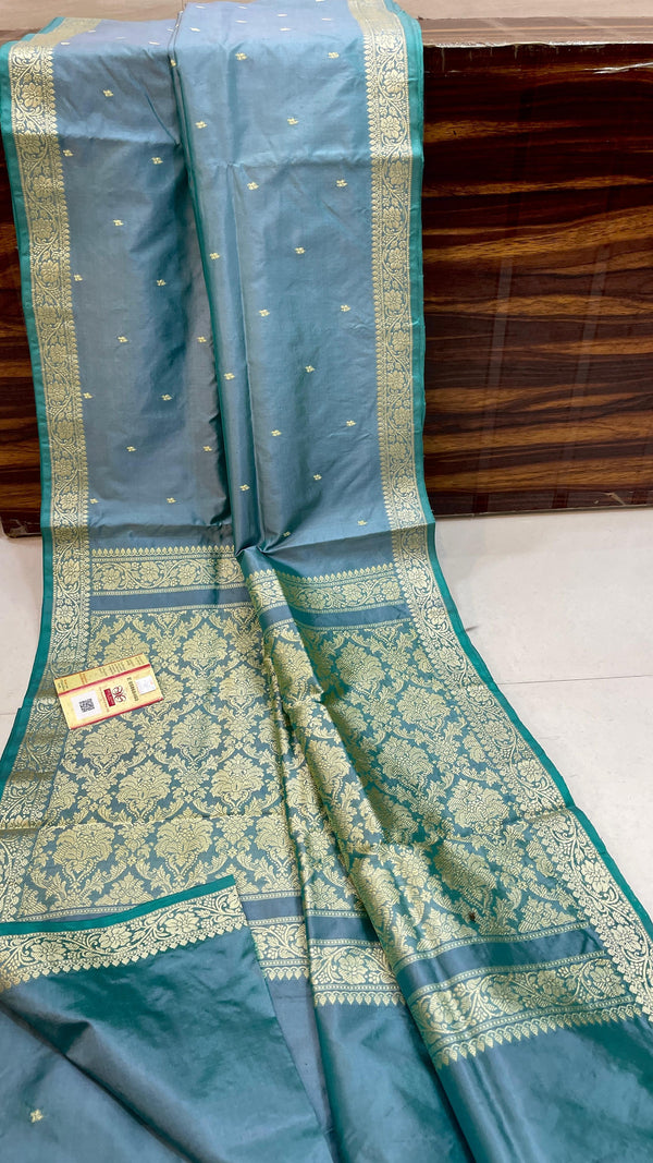 Pure Kanjivaram Silk Hand weaved saree With Blouse. ( length- 6.5 meter )