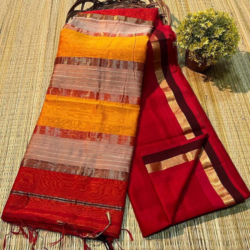 Handloom Maheshwari Silk Saree With Blouse.