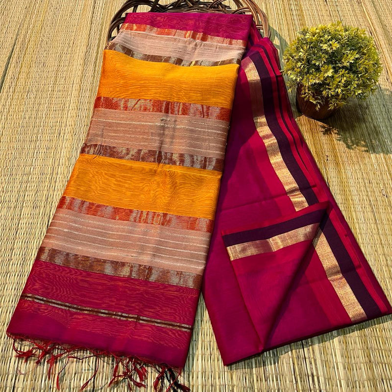 Handloom Maheshwari Silk Saree With Blouse.