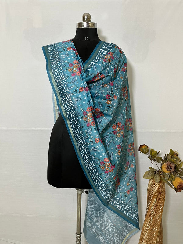 Banarasi Digital print Dupatta with beautiful tassels