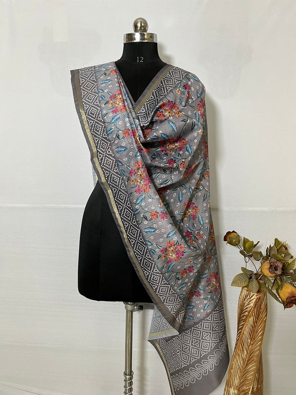 Banarasi Digital print Dupatta with beautiful tassels