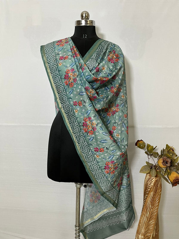 Banarasi Digital print Dupatta with beautiful tassels