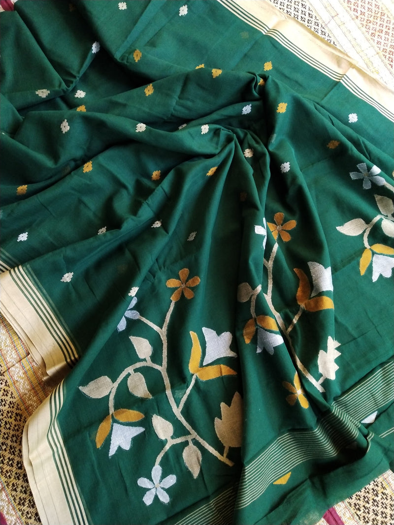 Pure Cotton jamdani Saree Without Blouse . ( Length- 6.3 meter )