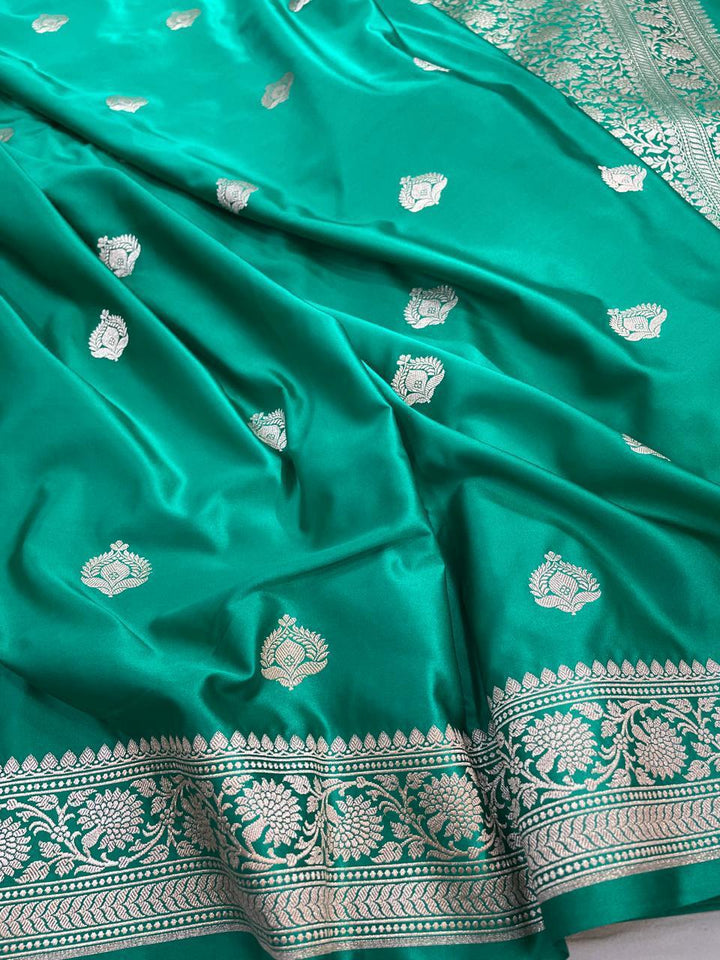 Pure Banarasi Mashru Silk Saree With Zari work