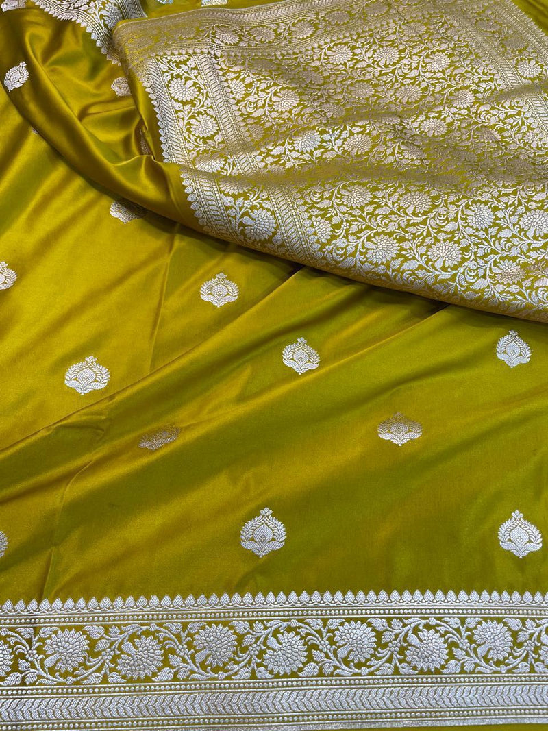 Pure Banarasi Mashru Silk Saree With Zari work