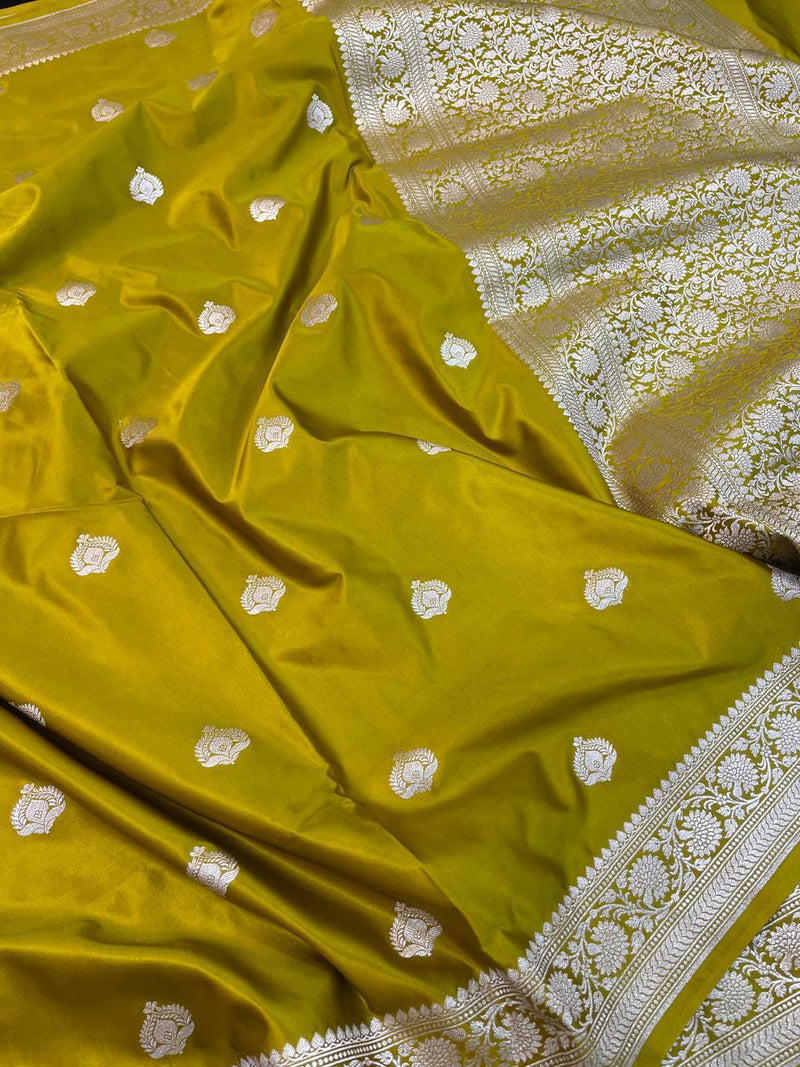 Pure Banarasi Mashru Silk Saree With Zari work