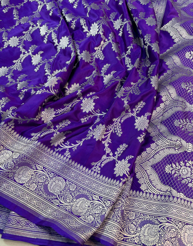 Pure Banarasi Mashru Silk Saree With Zari work