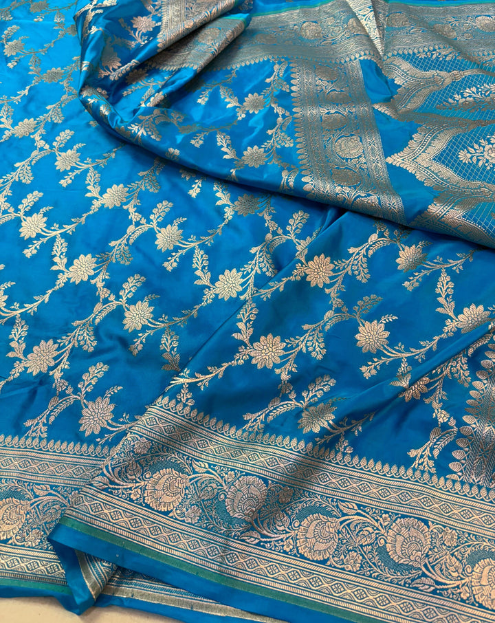 Pure Banarasi Mashru Silk Saree With Zari work