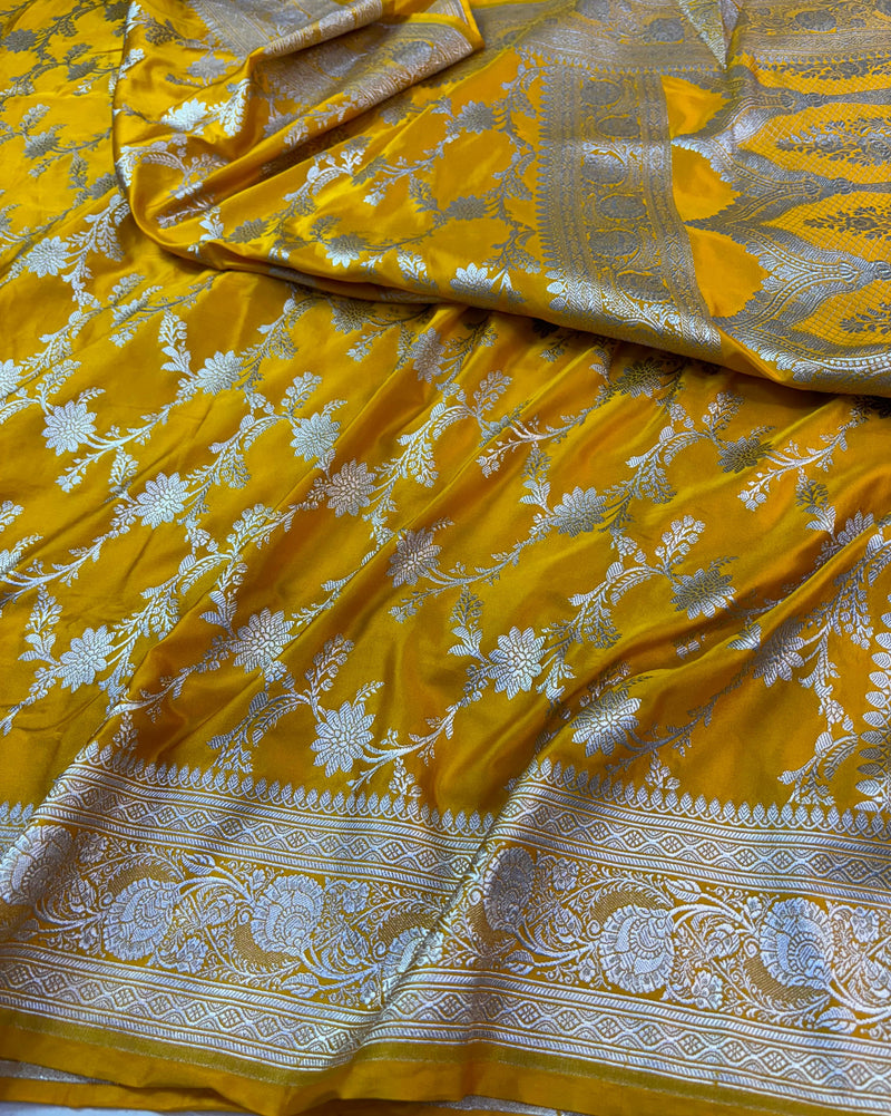 Pure Banarasi Mashru Silk Saree With Zari work