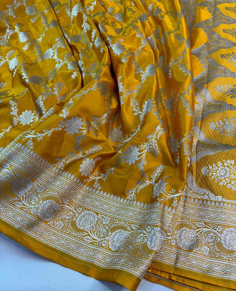 Pure Banarasi Mashru Silk Saree With Zari work