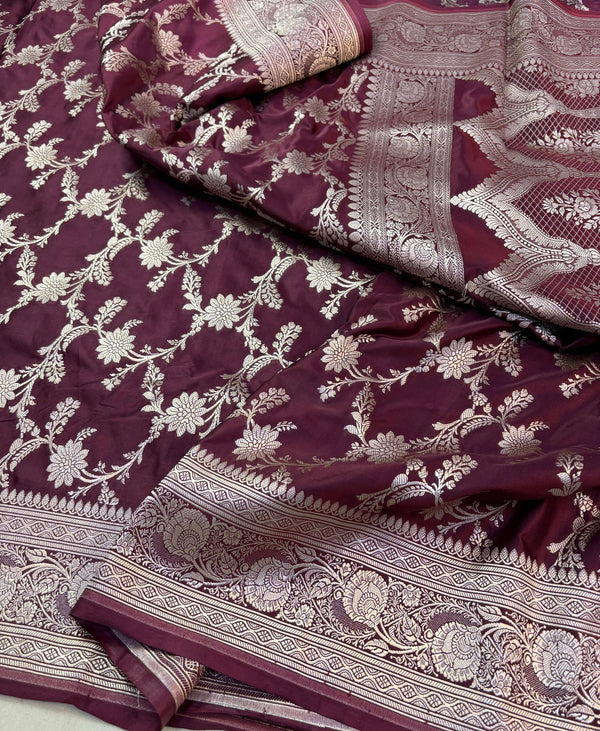 Pure Banarasi Mashru Silk Saree With Zari work