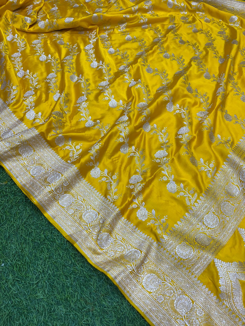 Pure Banarasi Mashru Silk Saree With Zari work