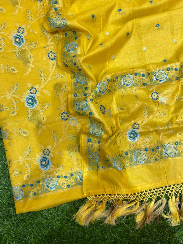 Pure Banarasi Patola Weaved Unstitched Suit with Beautiful Zari Work