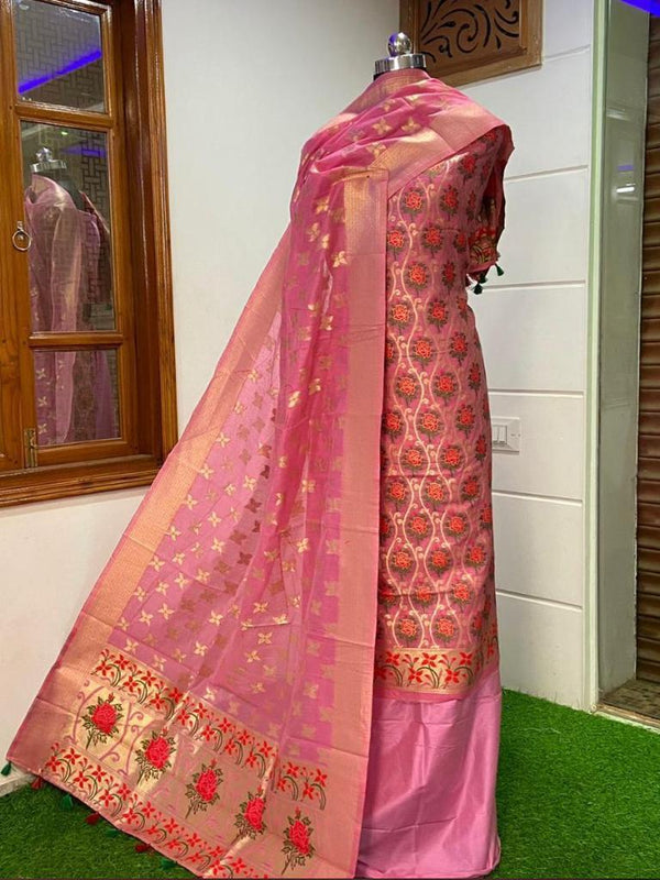 Banarasi Cotton Jamdani weaved Suit With Zari Weaving.