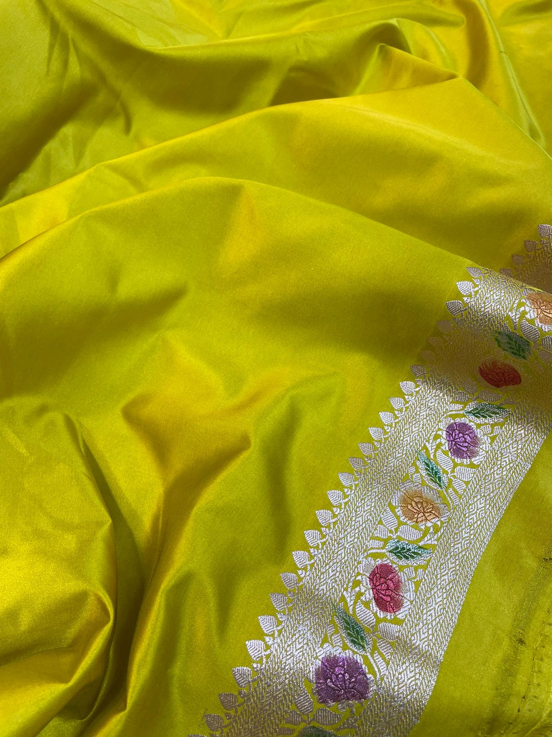 Pure Banarasi Mashru Silk Saree With Meenakari zari work pallu