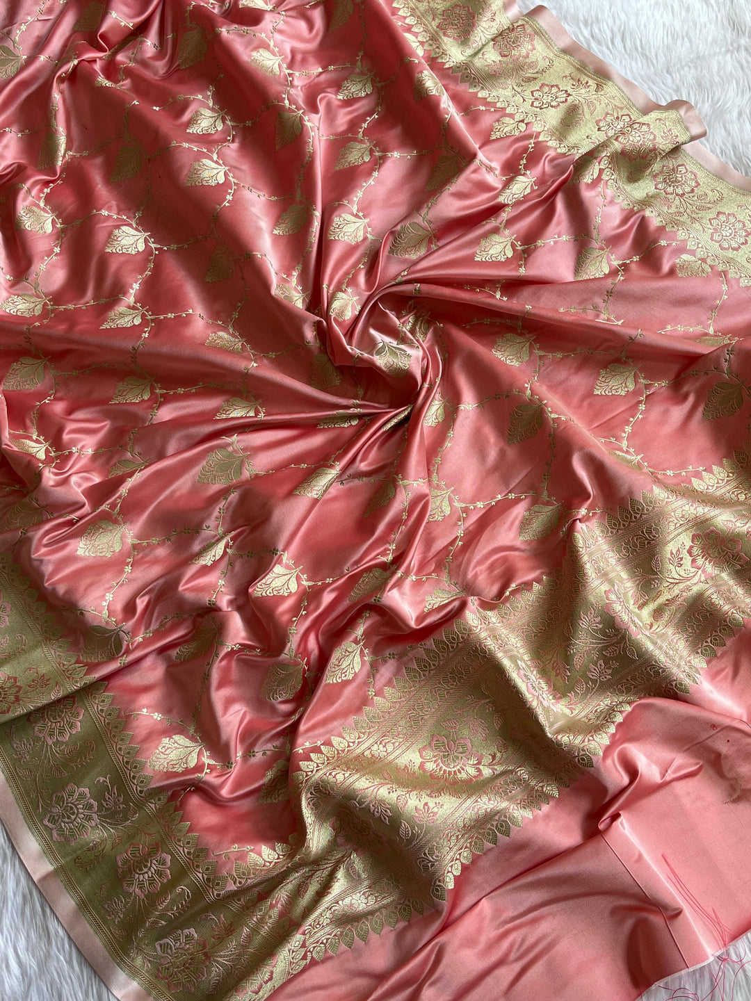 Pure Handloom Banarasi Mashru Silk Unstitched Suit