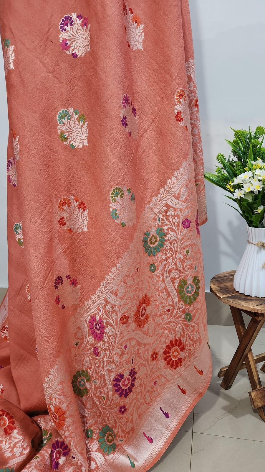 Pure Banarasi Handloom Tussar Silk Saree With Beautiful Paitheni and Zari Work