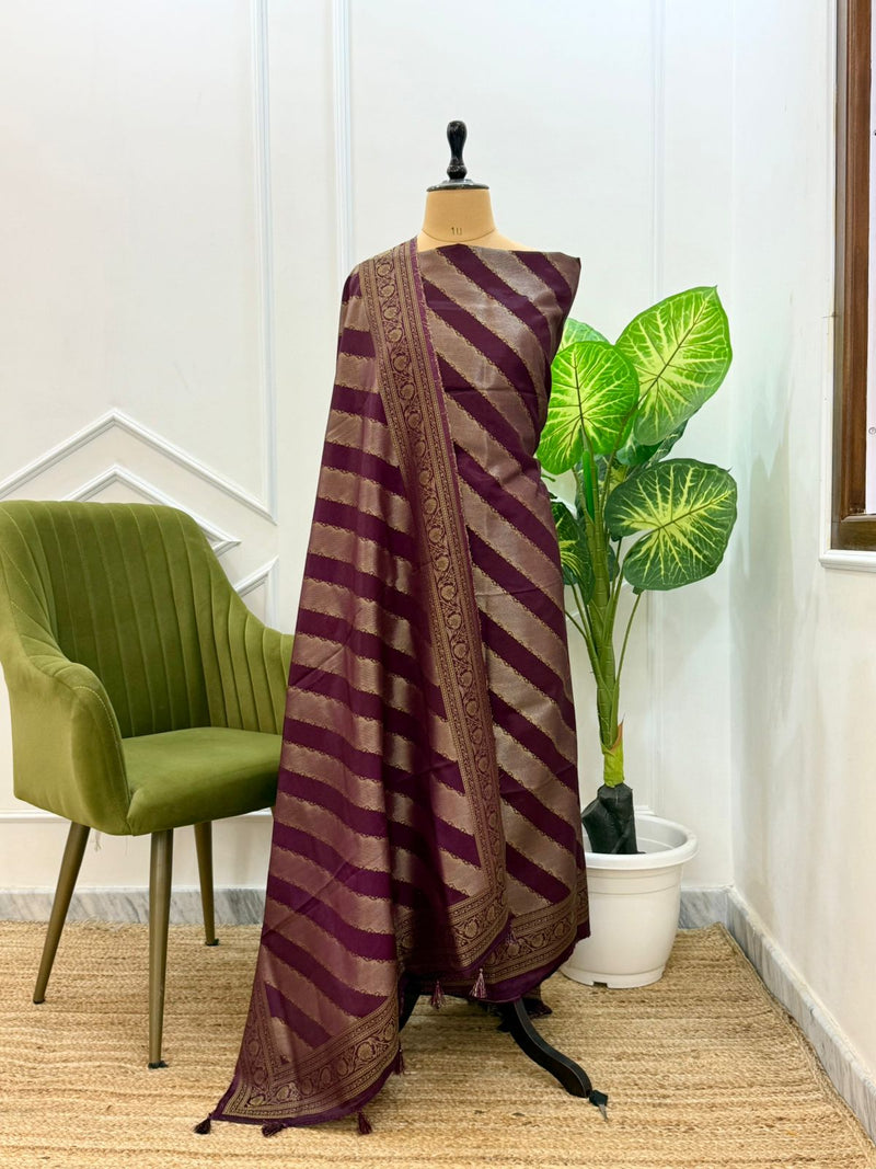 Exclusive Banarasi Dola Silk 3 pc Unstitched suit