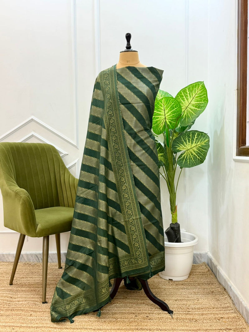 Exclusive Banarasi Dola Silk 3 pc Unstitched suit