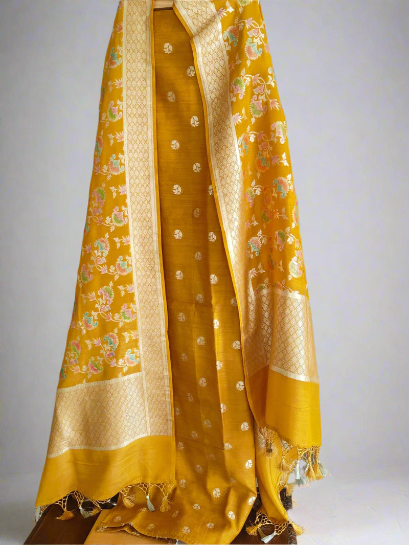 Premium Quality Handloom Weaved Pure Munga Silk 3pc Unstitched Suit with Zari Weaved Brush Paint Munga Dupatta