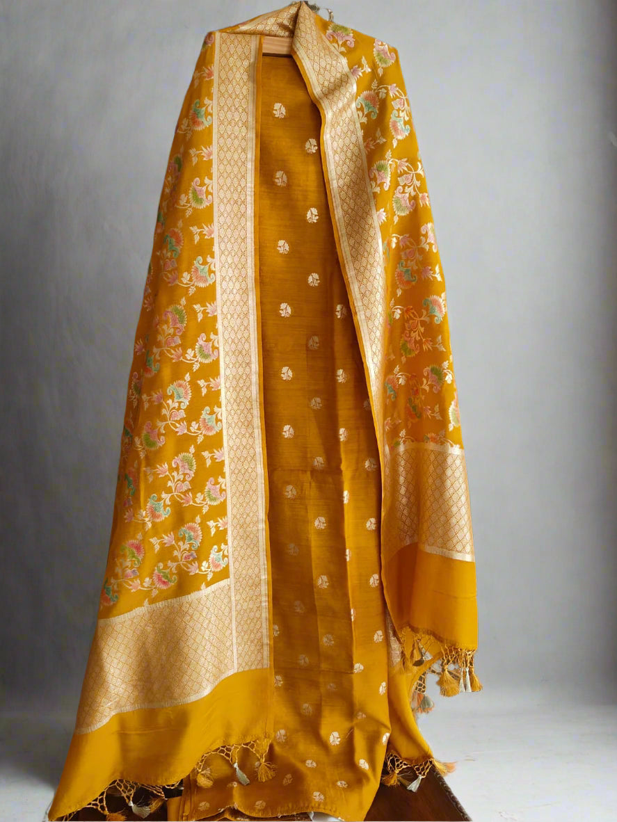 Premium Quality Handloom Weaved Pure Munga Silk 3pc Unstitched Suit with Zari Weaved Brush Paint Munga Dupatta