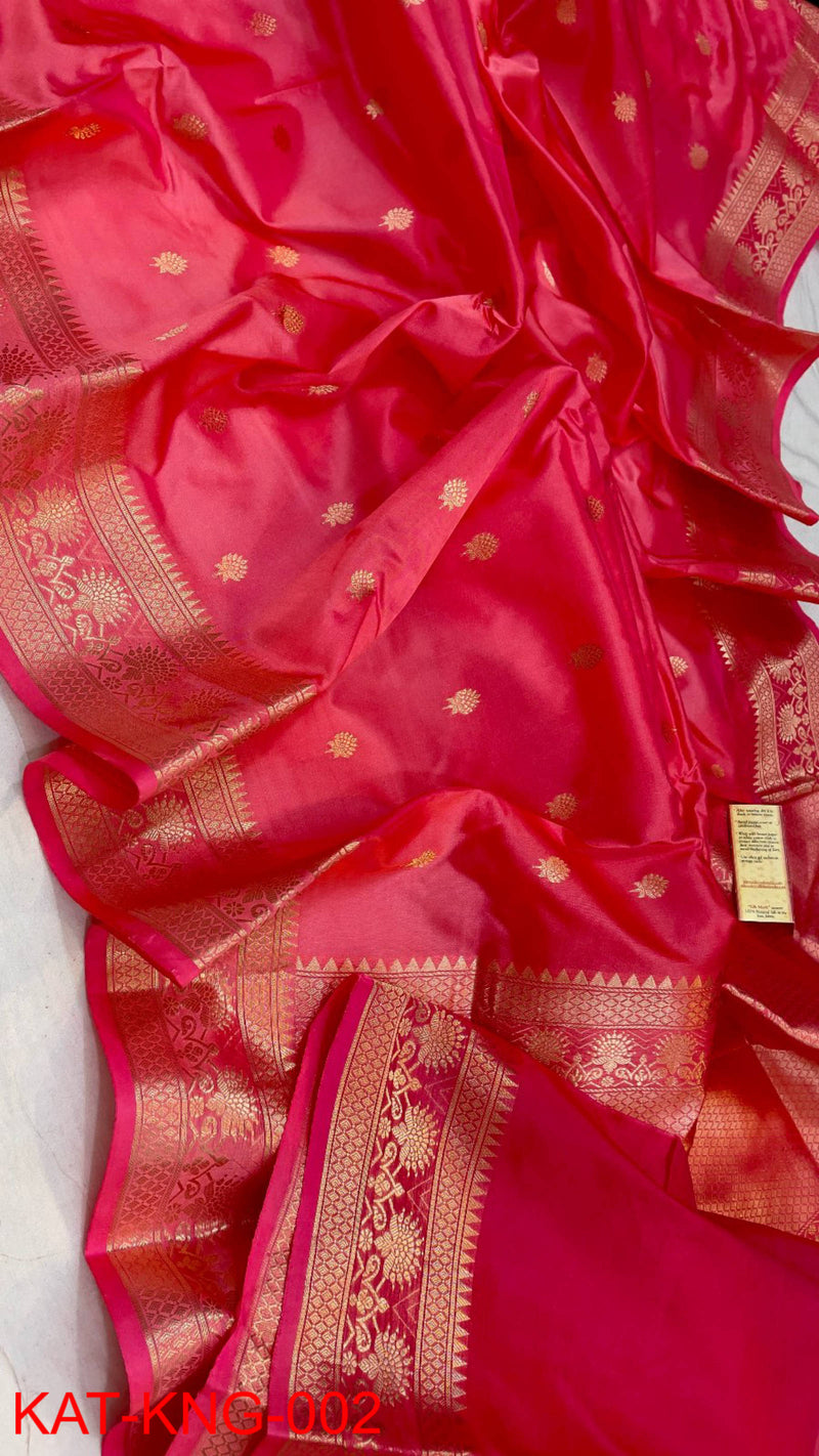 Pure Kanjivaram Silk Hand weaved saree With Blouse.