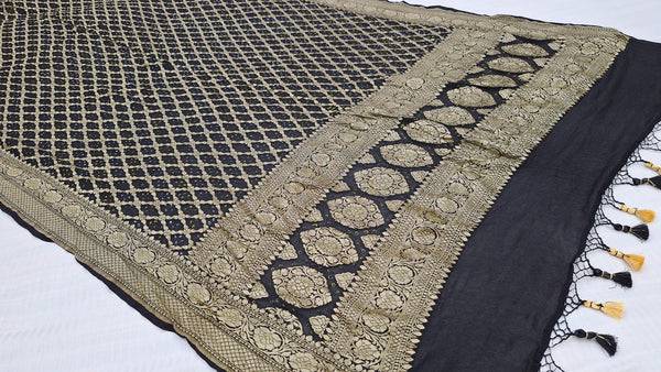 Pure Banarasi Handloom Khaddi Georgette Silk Dupatta With Bhandhej Print. ( Length-2.5 Meter )