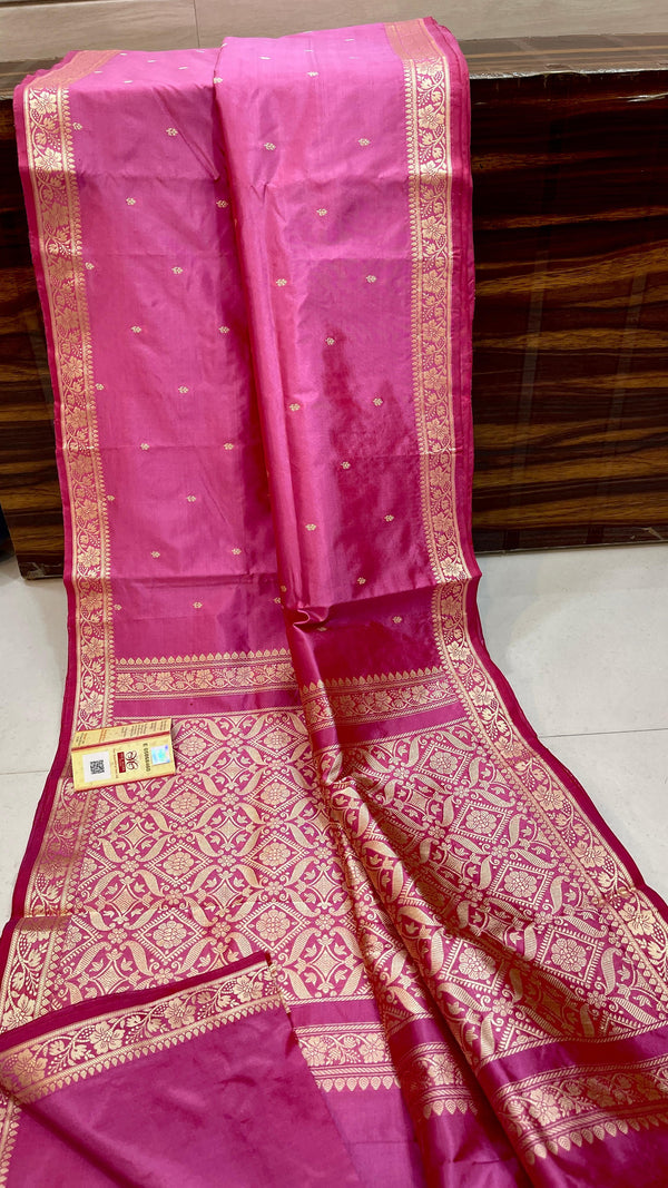 Pure Kanjivaram Silk Hand weaved saree With Blouse. ( length- 6.5 meter )