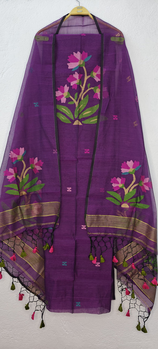 Pure Maslin Jamdani Weaved unstitched suit.