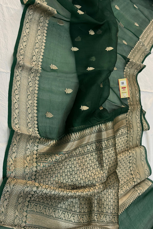 Pure Banarasi Kora Organza Silk Handwoven Zari Work Saree With Silk Mark Certificate ( Length- 6.3 Meter )