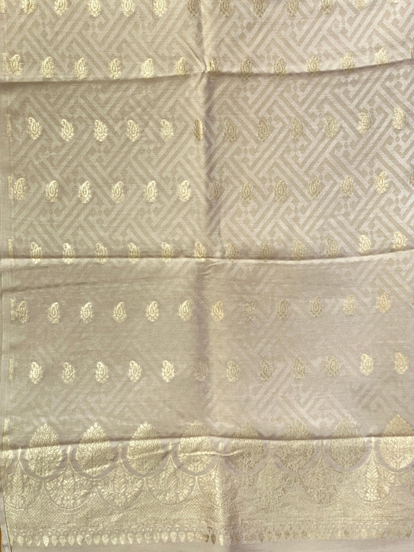 Pure Banarasi Munga Silk Weaved Unstitched Suit With Munga Silk Weaved Dupatta.