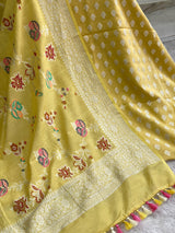 Pure Khaddi Gerogette Weaved Unstitched Suit With Pure Munga Silk Tilfi Zari Weaved Dupatta.