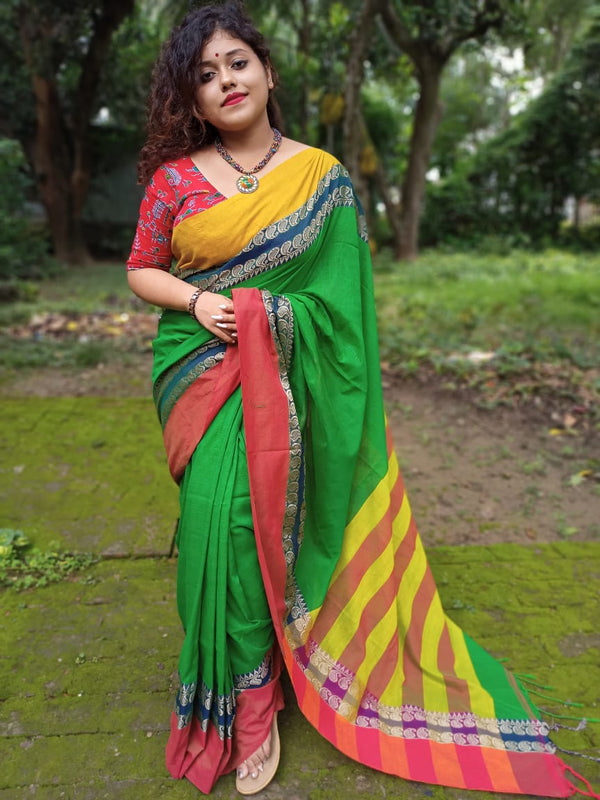 Pure Cotton Jacquard Border Contrast Pallu  Saree With Blouse