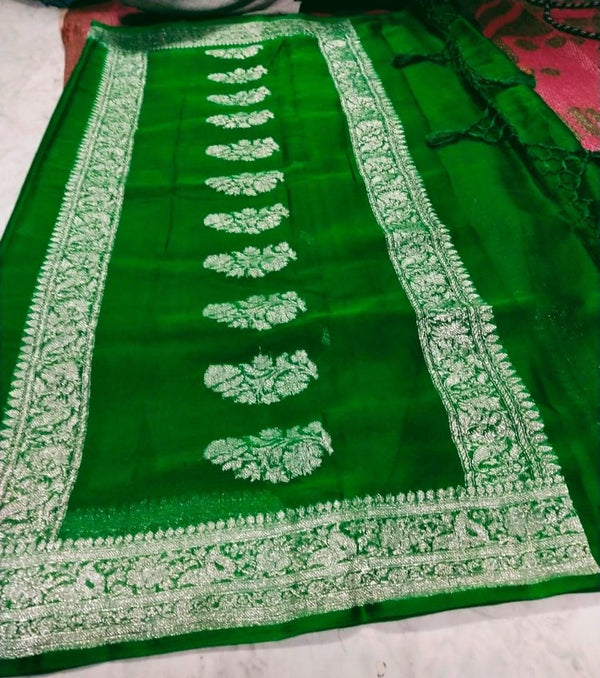 Pure Hand loom  Khaddi Chiffon Georgette Saree with Silver Zari Weaving blouse  ( length- 6.3 meter )