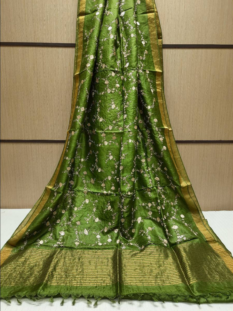 Pure Hand woven Banarasi Tussar Moonga Silk Sarees With  /Blouse Contrast/ Smooth & Soft Fabric ( length- 6.3 meter )