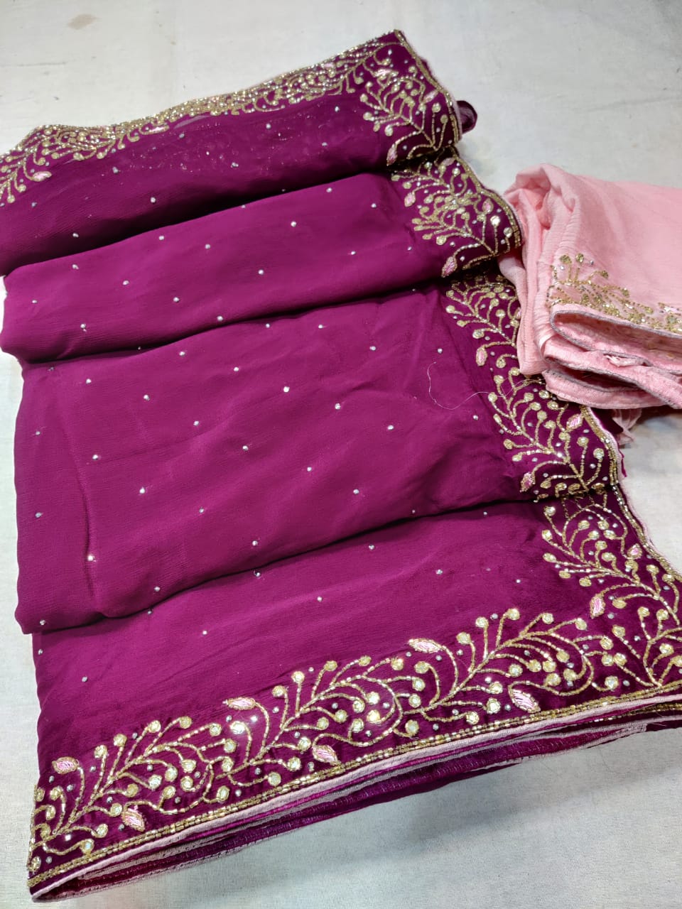 Wedding Wear 8 Color Bandhej Gota Patti Work Bandhani Saree, Size: Free,  With Blouse Piece at Rs 1099 in Surat