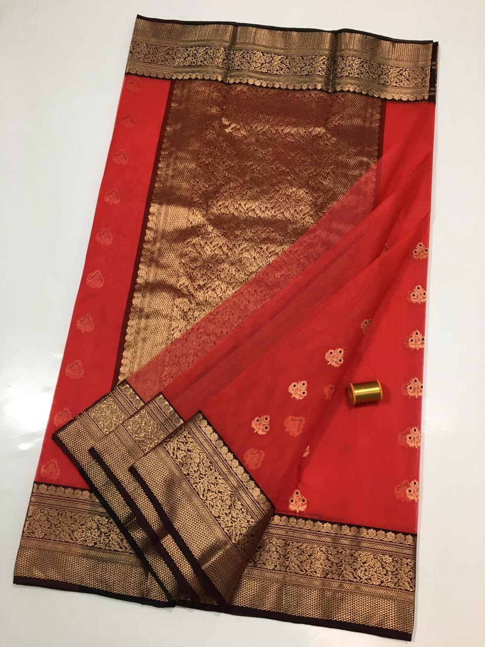 Chanderi Handloom Sarees Online from Chowdhrian: Weaving Elegance with  Every Thread | by Chowdhrain | Medium